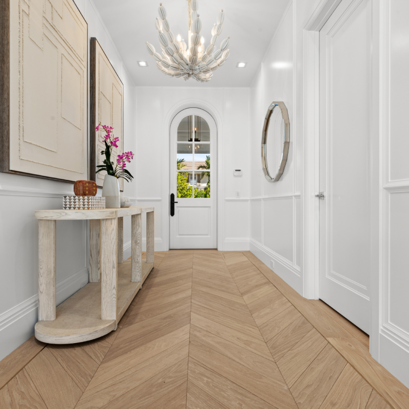 Landers-Premier-Flooring-Blog-Post-Header-RIVA Arte Chevron Mercury-800x800